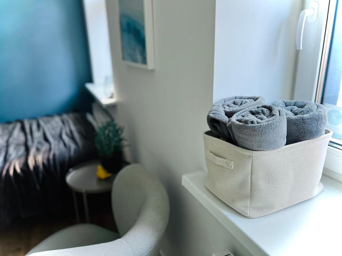The Right Coast Apartment With Free Private Parking Riga Eksteriør billede